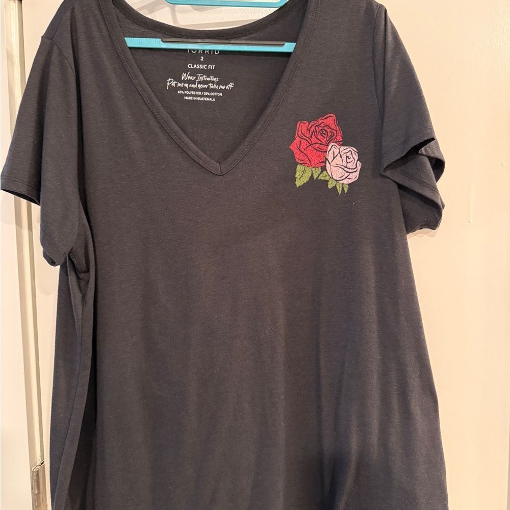 Torrid Black V-Neck Tee with Red and Pink Rose Embroidery